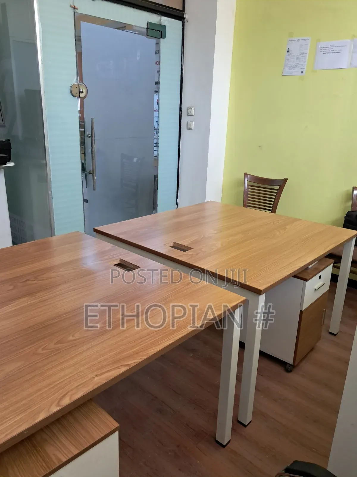 Office Desks/Table