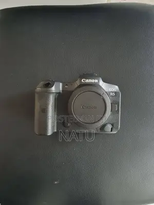 Canon R5 Camera Body