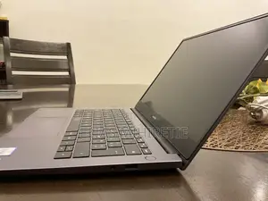 Laptop Huawei Matebook D 15 8GB Intel Core i5 SSD 512GB