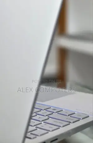 New Laptop HP Pavilion 15 16GB Intel Core i5 SSD 1T