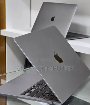 New Laptop Apple MacBook Air 2022 M2 8GB Apple M2 SSD 256GB