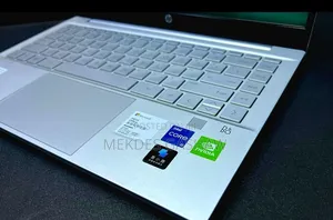 New Laptop HP Pavilion 11 16GB Intel Core i5 SSD 512GB