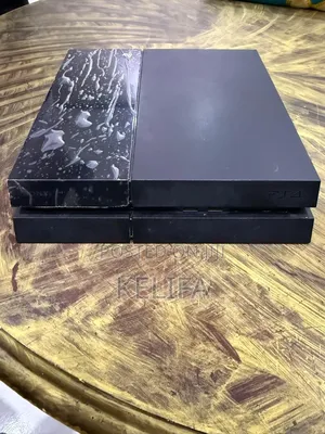 Play Station 4