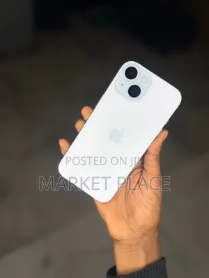 Apple iPhone 15 128 GB White