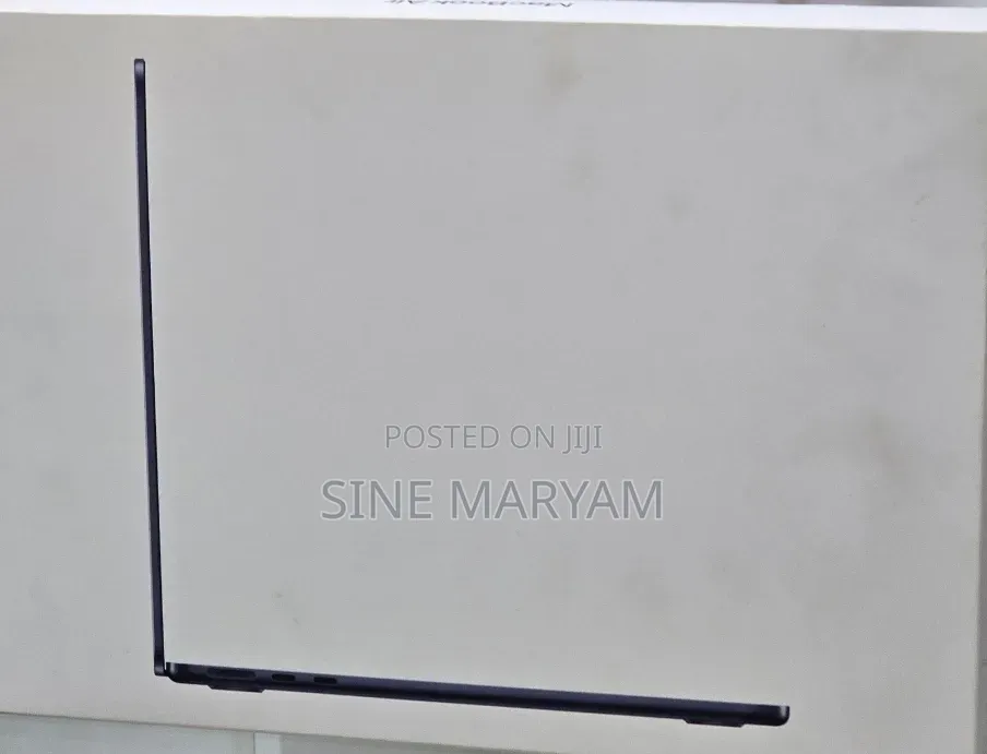 New Laptop Apple MacBook Air 2026 M5 13-inch 16GB Apple M5 SSD 512GB