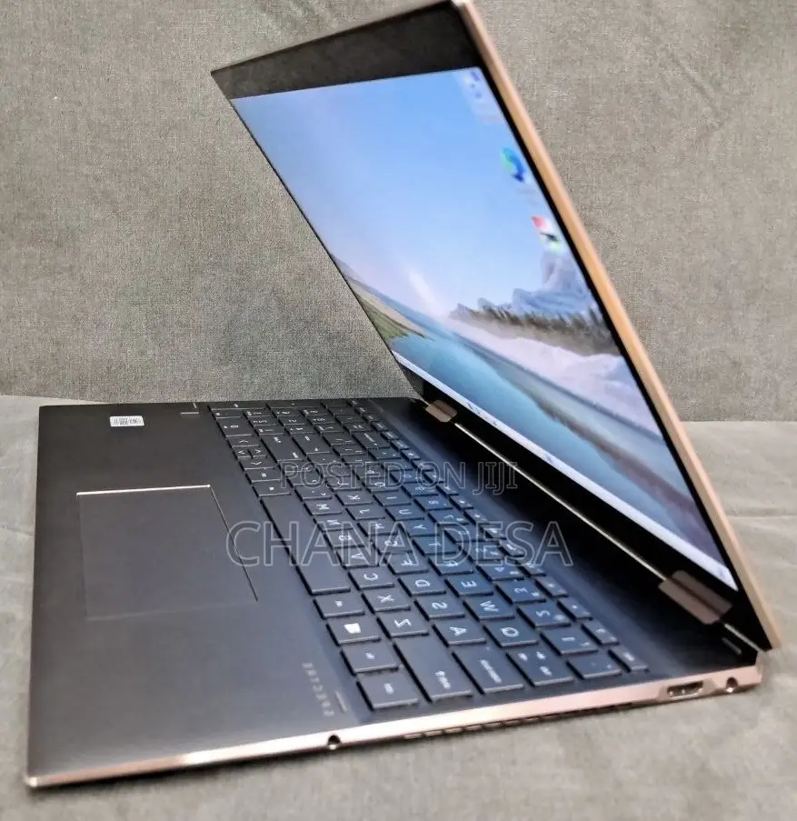 New Laptop HP Spectre 16GB Intel Core i7 SSD 512GB