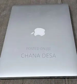 New Laptop Apple MacBook Pro 2015 8GB Intel Core i5 SSD 128GB