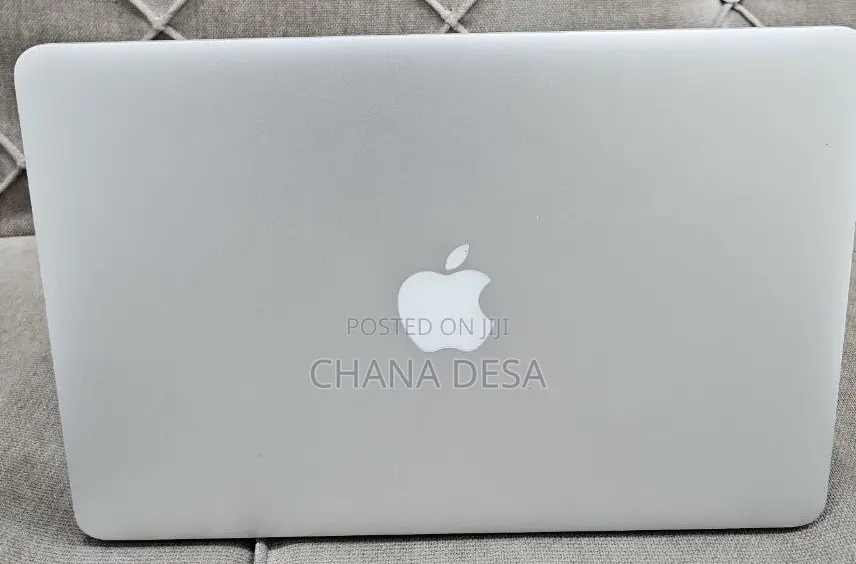 New Laptop Apple MacBook Pro 2015 8GB Intel Core i5 SSD 128GB