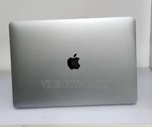 New Laptop Apple MacBook Pro 2020 M1 8GB Intel Core i5 SSD 256GB