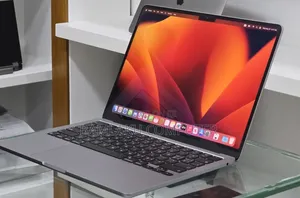 New Laptop Apple MacBook Air 2022 M2 8GB Apple M2 SSD 256GB