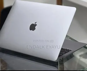New Laptop Apple MacBook Air 2020 M1 8GB Apple M1 SSD 256GB