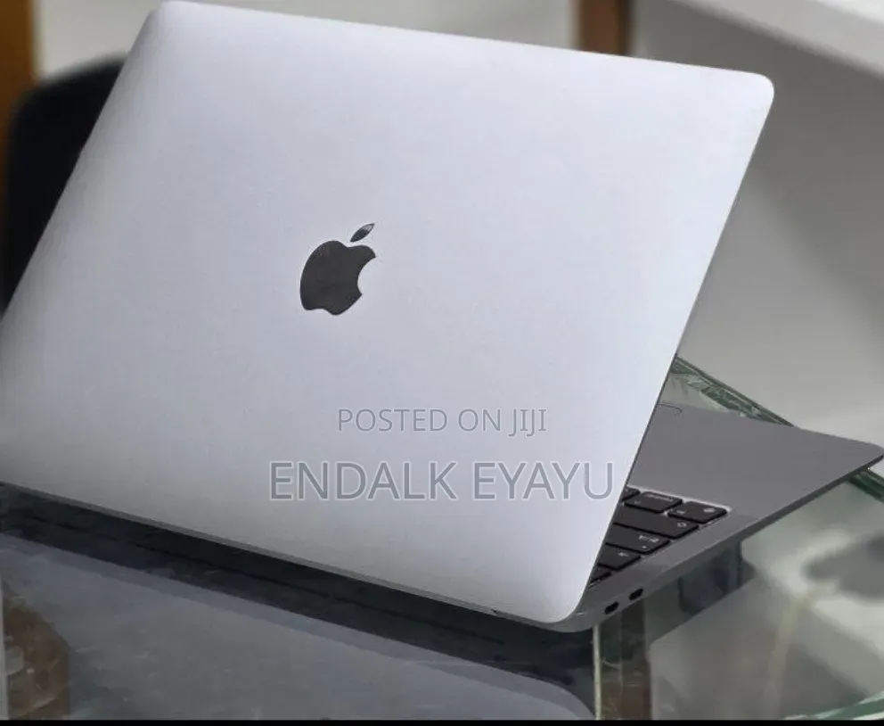 New Laptop Apple MacBook Air 2020 M1 8GB Apple M1 SSD 256GB