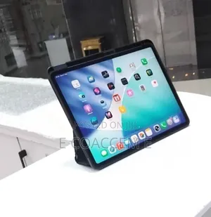 New Apple iPad Pro 12.9 (2022) 1 TB Gray