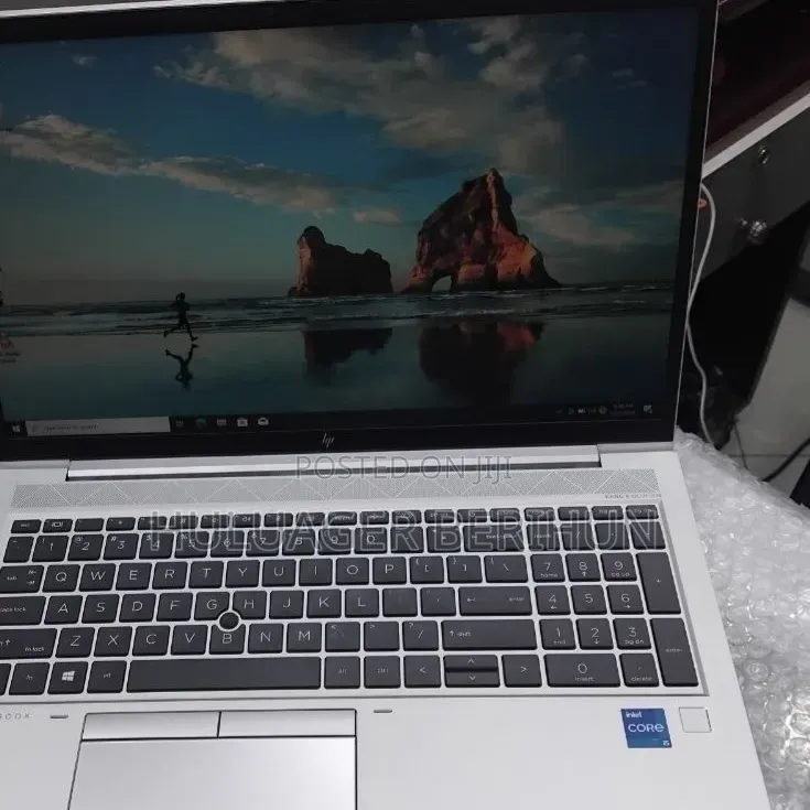 New Laptop HP EliteBook 850 G8 16GB Intel Core i5 SSD 512GB