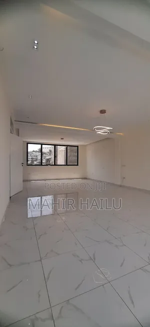 7bdrm House in Real, Bole for rent