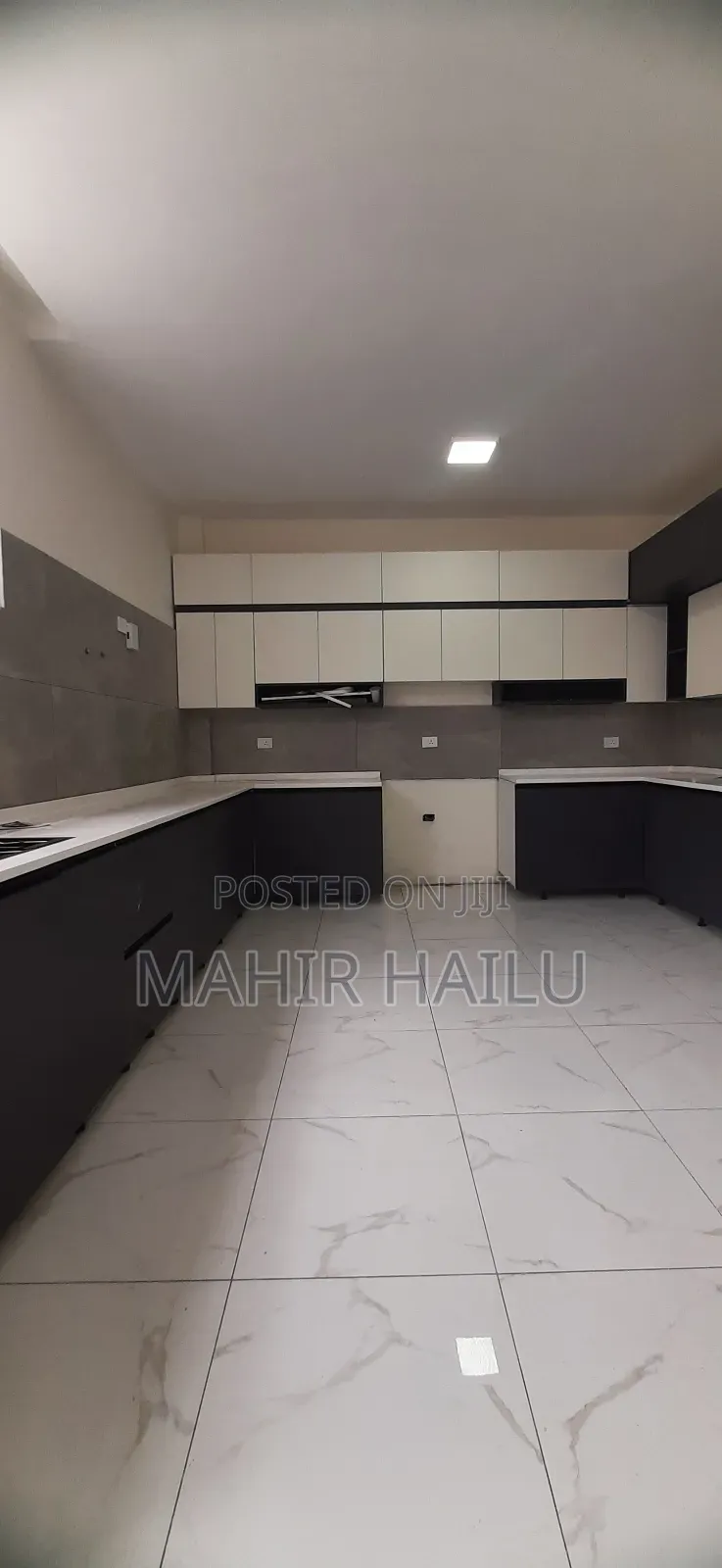 7bdrm House in Real, Bole for rent