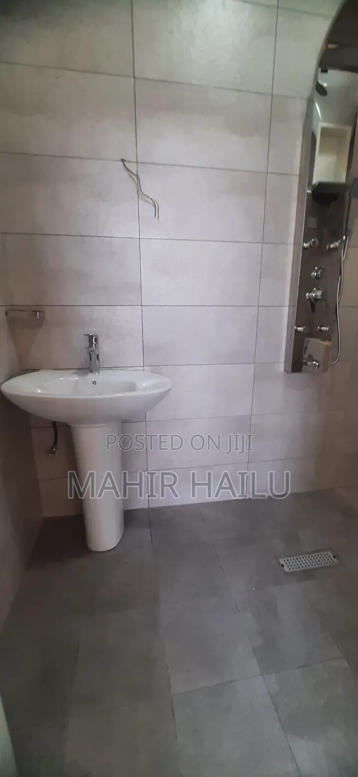 7bdrm House in Real, Bole for rent