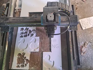 Cnc Router, 1.5 Kw 60 By 90 Working Area Size