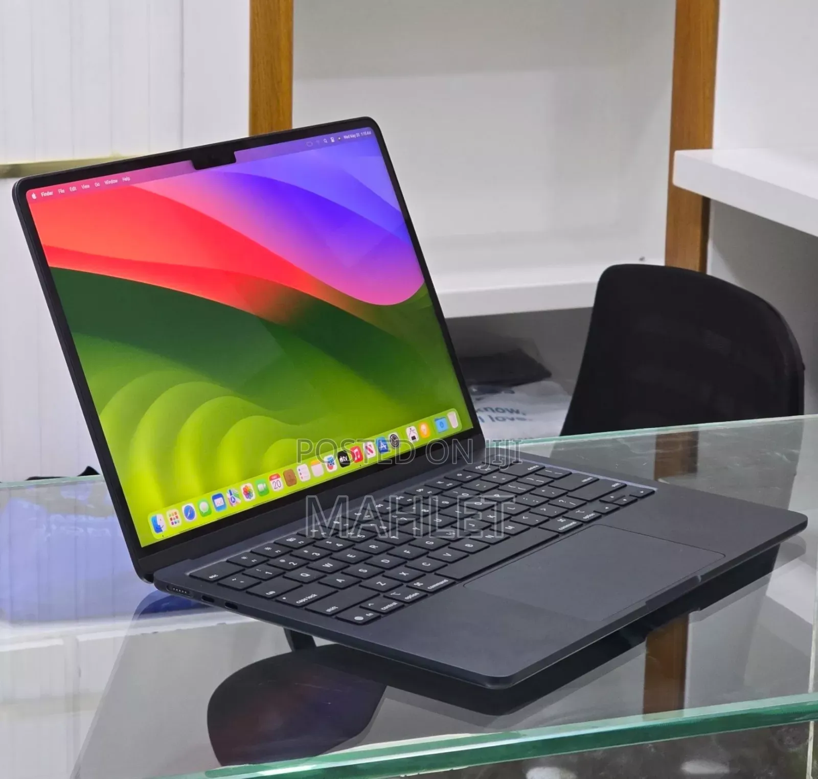 New Laptop Apple MacBook Air 16GB Intel Core i7 SSD 256GB