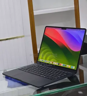 New Laptop Apple MacBook Air 16GB Intel Core i7 SSD 256GB