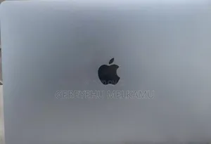New Laptop Apple MacBook Pro 2017 16GB Intel Core i5 SSD 512GB