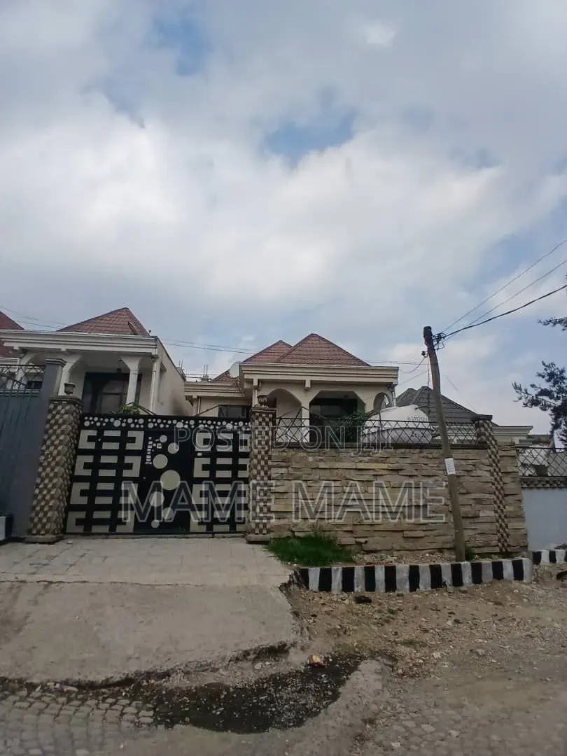 3bdrm Villa in Addis Abeba, Bole for sale