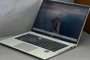 New Laptop HP EliteBook 840 8GB Intel Core i7 SSD 512GB