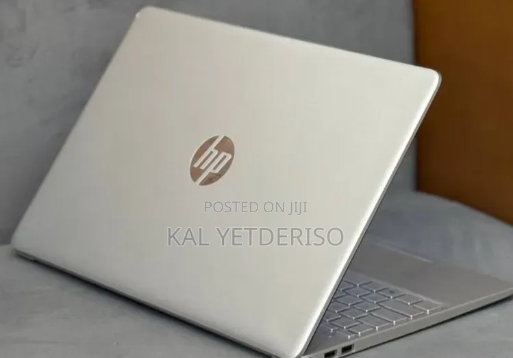 New Laptop HP EliteBook 840 8GB Intel Core i7 SSD 512GB