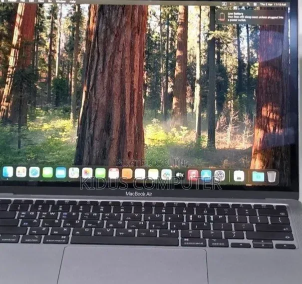 New Laptop Apple MacBook Air 8GB Apple M1 SSD 256GB