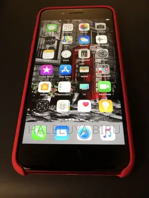 Apple iPhone 8 64 GB Red