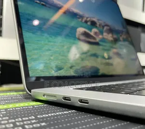 New Laptop Apple MacBook Air 2025 M4 15-inch 24GB SSD 512GB