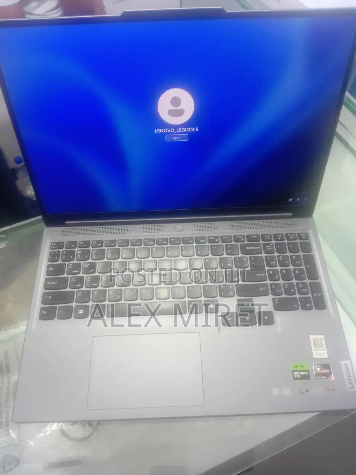 New Laptop Lenovo Legion 5 16GB AMD Ryzen 7 SSD 1T