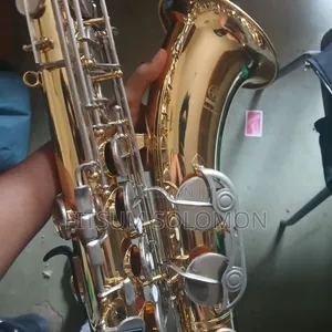 Yamaha Tenor Saxophone