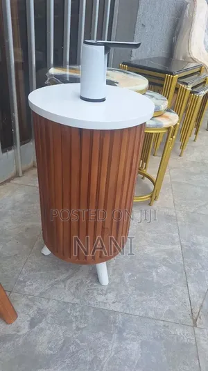 Water Jar Holder