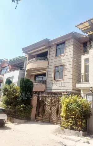 5bdrm House in Addis Abeba, Bole for sale