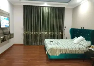 5bdrm House in Addis Abeba, Bole for sale