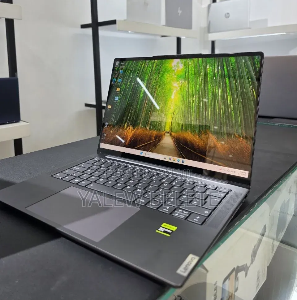 New Laptop Lenovo Yoga 2 32GB AMD Ryzen 7 SSD 512GB