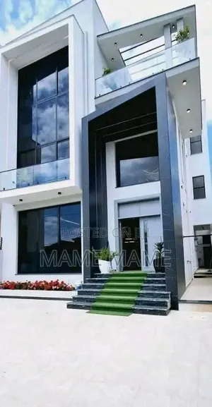 8bdrm House in Addis Abeba, Bole for sale