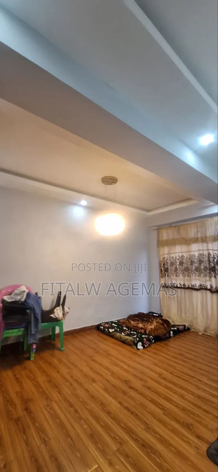 Furnished 3bdrm Condo in 40/60, Yeka for sale
