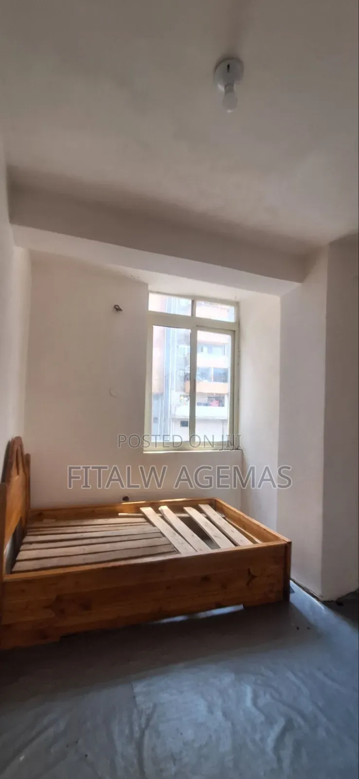 Furnished 3bdrm Condo in 40/60, Yeka for sale