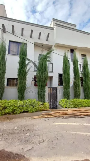 5bdrm House in Addis Abeba, Bole for sale