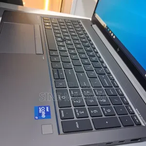 New Laptop HP ZBook Power G7 16GB Intel Core i7 SSD 512GB