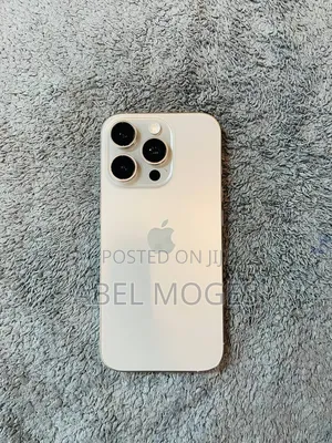 Apple iPhone 15 Pro 128 GB Gold