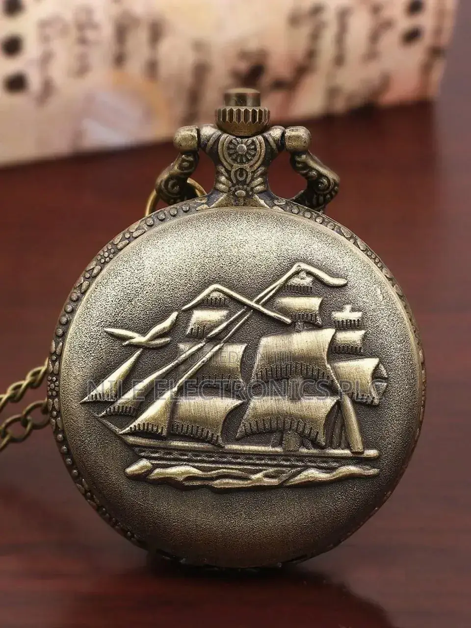 Vintage Pocket Watches Classic, Elegant, and Impossible to Ignore.