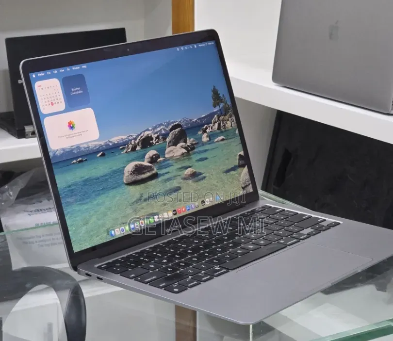 New Laptop Apple MacBook Air 2020 M1 8GB Apple M1 SSD 256GB