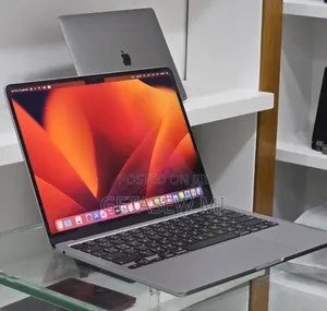 New Laptop Apple MacBook Air 2022 M2 8GB Apple M2 SSD 256GB