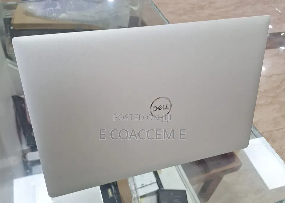 New Laptop Dell G7 15 7590 16GB Intel Core i7 SSD 512GB