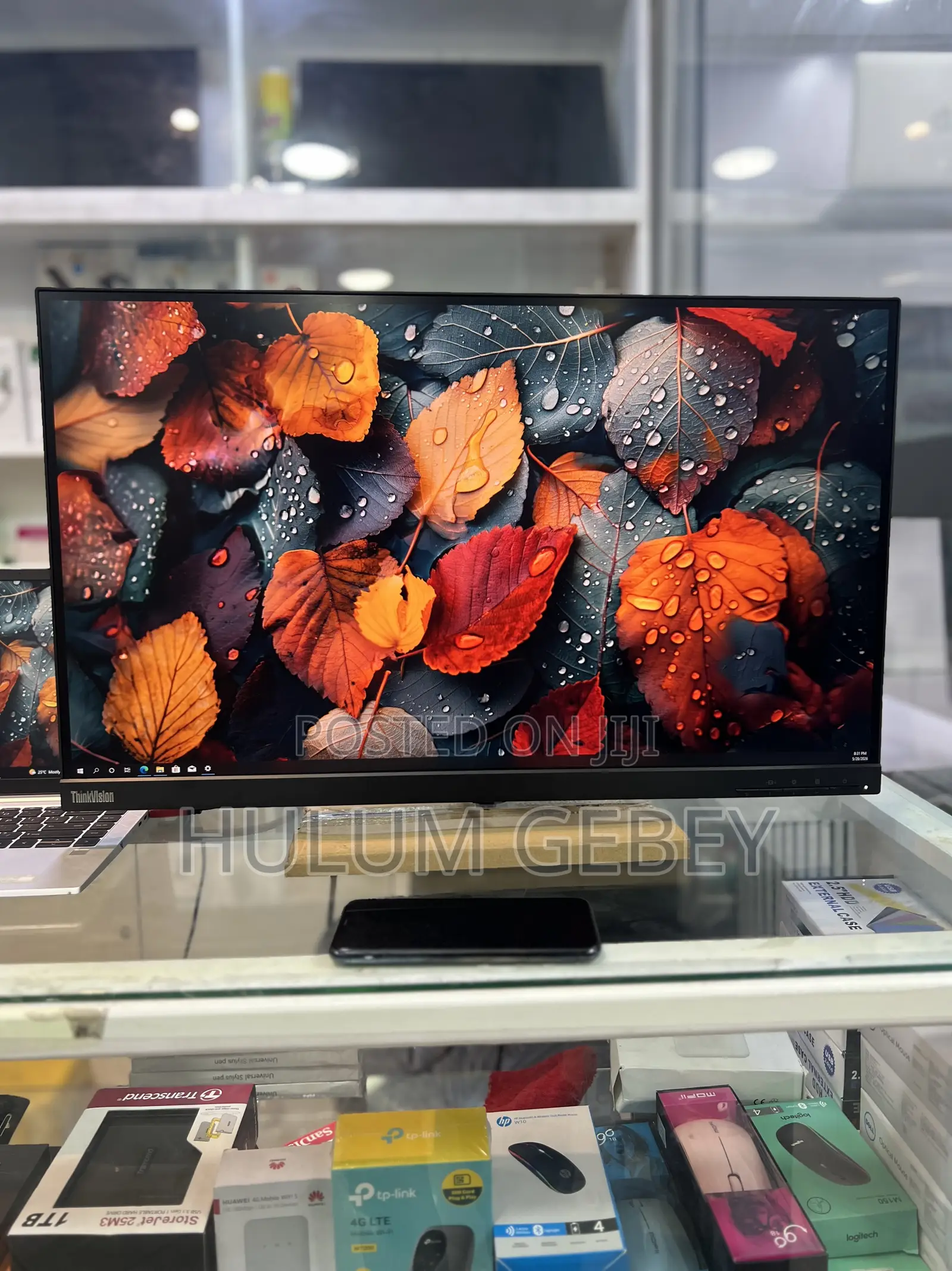 Lenovo 27 Inch Monitor