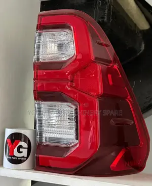 Toyota Hilux Revo Invisible Led Tail Lamp