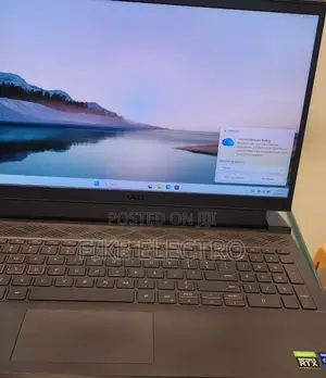 New Laptop Dell G15 5535 16GB Intel Core i7 SSD 512GB